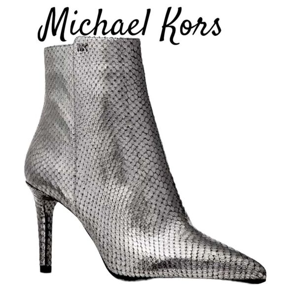 MICHAEL KORS DOROTHY Booties - Picture 1 of 7